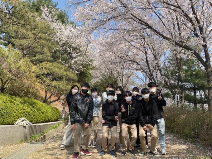 스크린샷 2021-04-12 오전 11.50.19.png