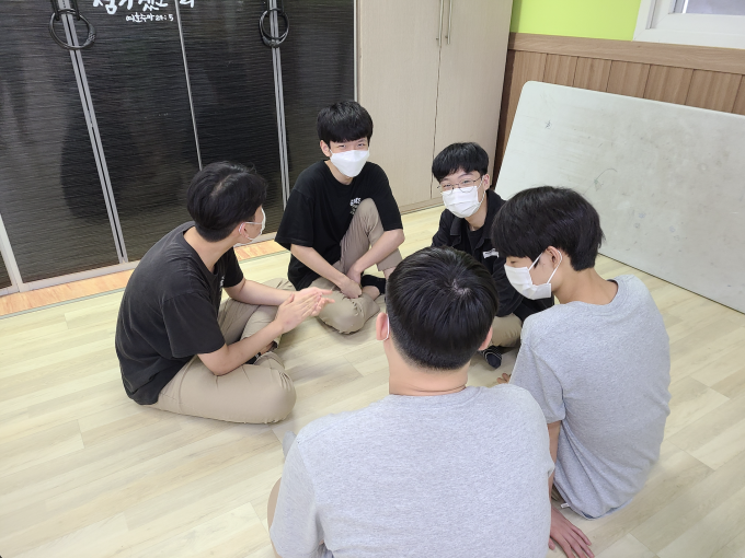 스크린샷 2021-08-31 오후 8.54.42.png